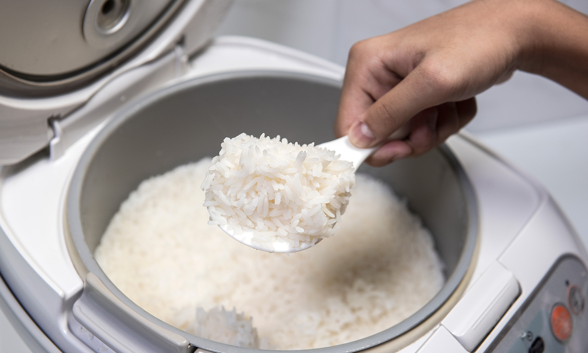 نکات مهم در پخت برنج کهنه