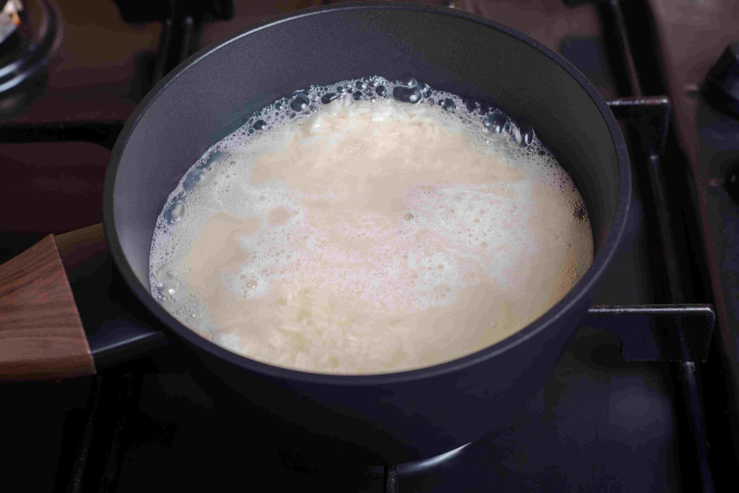پخت برنج کهنه 